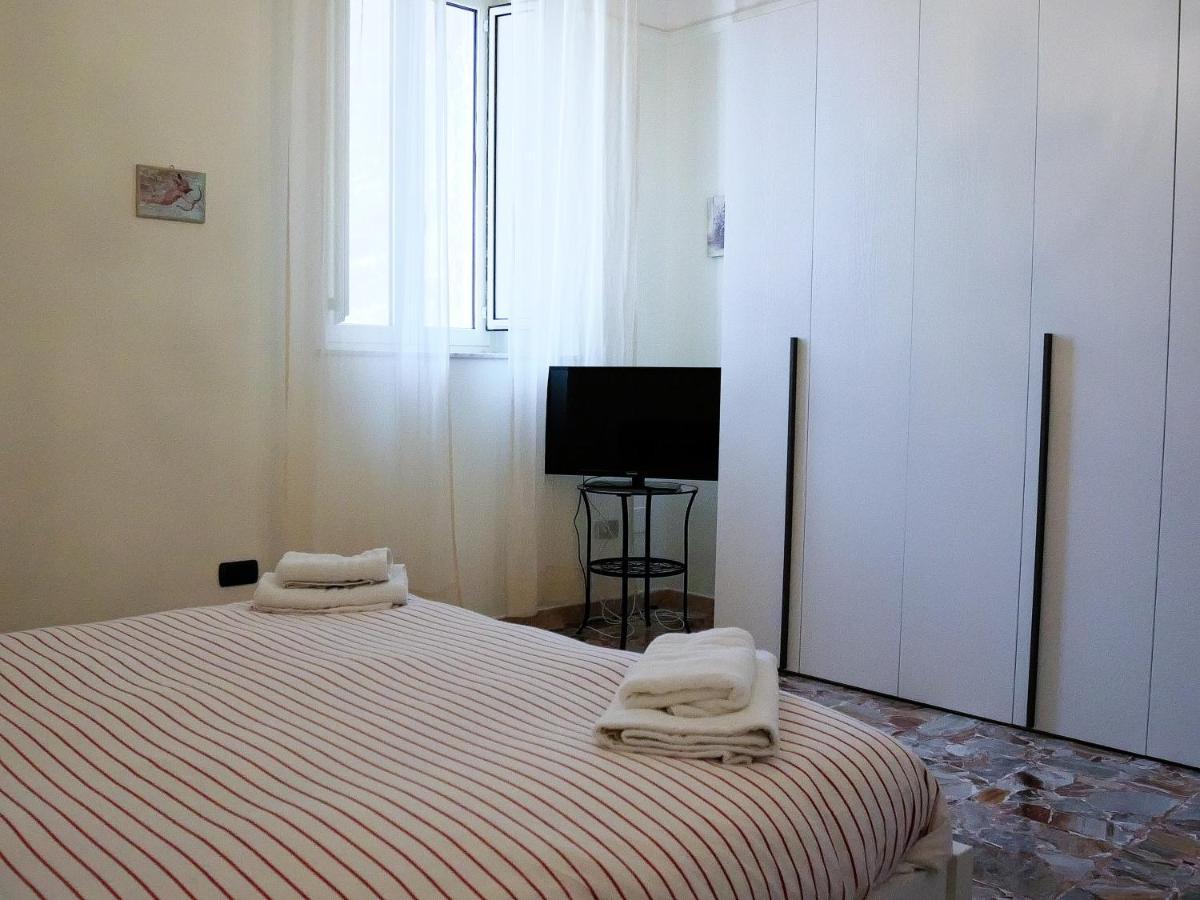 La Casetta Di Nonna Pina - Appartamento Con Cucina In Pieno Centro Torre Annunziata Exterior photo
